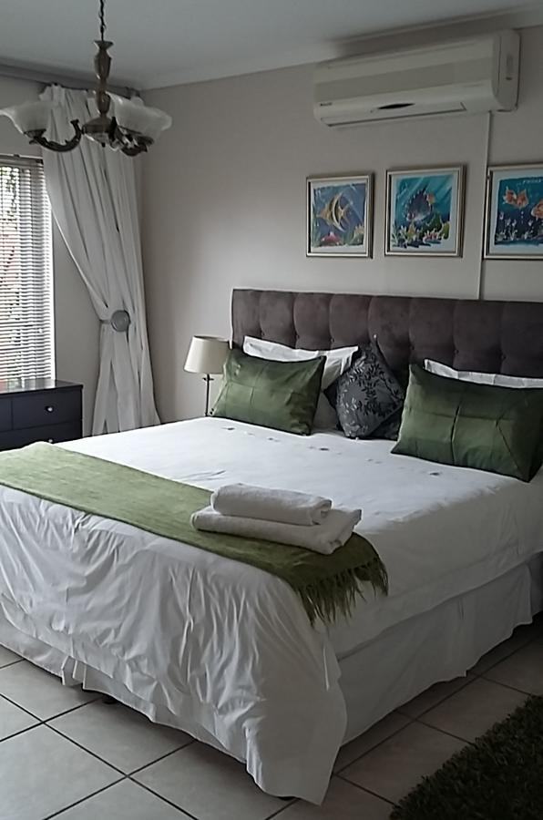 Scorpio Guest House Vredenburg Εξωτερικό φωτογραφία